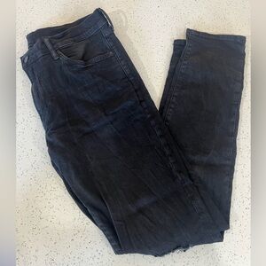 Men's Distressed Skinny Jeans